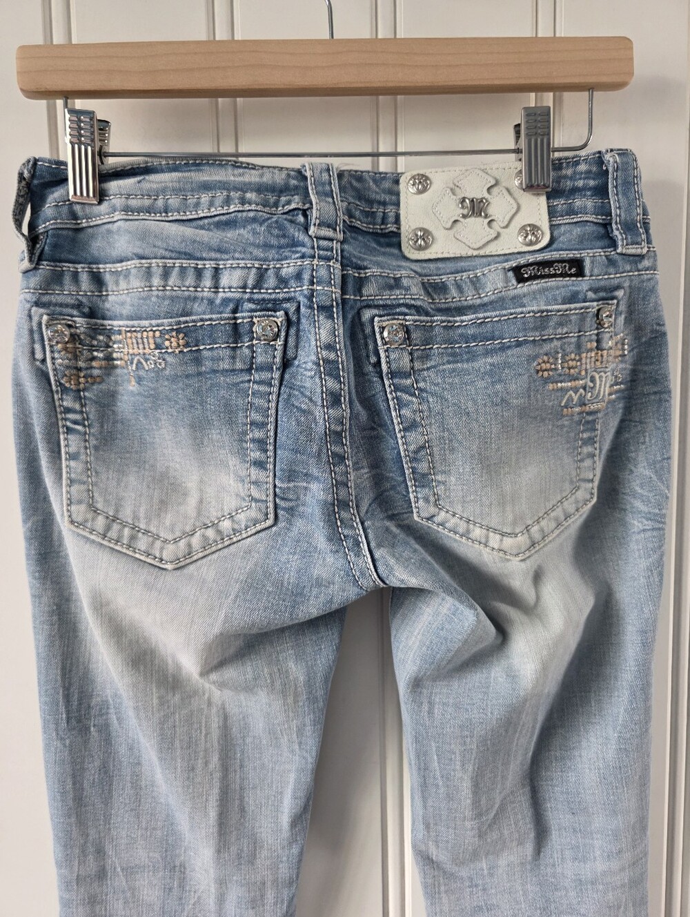 Miss Me Signature Cuffed Skinny Denim Jeans Light Wash Embroidered Size 25 - Picture 8 of 13